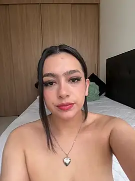 Nicollemays online show from 06-27-26, 07:09