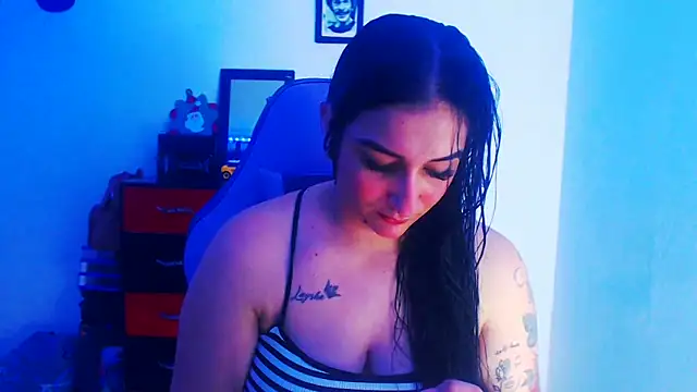 liz dirty online show from 11-23-25, 10:42