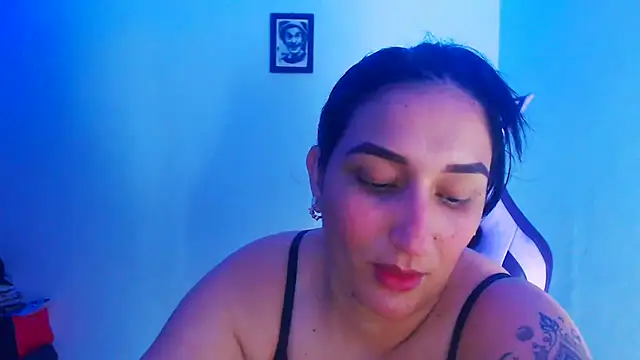 liz dirty online show from 10-31-25, 10:38