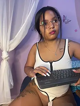 Aleja DANS online show from 04-26-26, 08:06