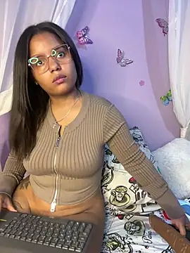 Aleja DANS online show from 04-24-26, 08:05