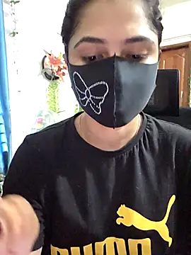 Snapshot of Suvosri chatting on 09-30-25, 04:40 Suvosri online show from 09-30-25, 04:40