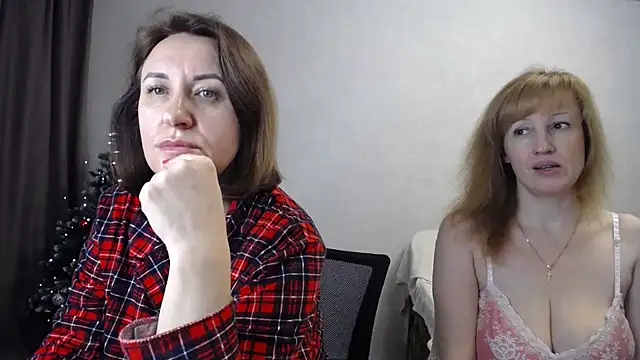 DonnaMagdalena online show from 12-15-25, 07:36