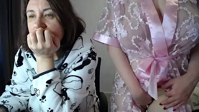 DonnaMagdalena online show from 01-14-26, 08:18