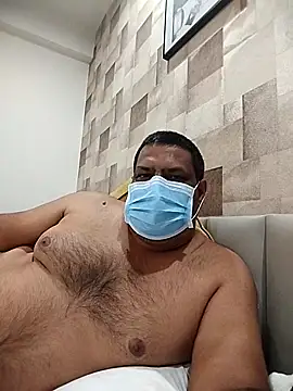 ksmani19477 online show from 02-26-26, 05:35