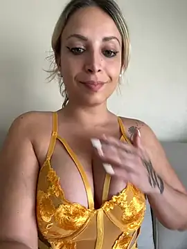 Cute Anissa online show from 05-27-26, 01:51