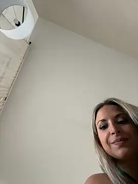 Cute Anissa online show from 10-15-25, 02:03