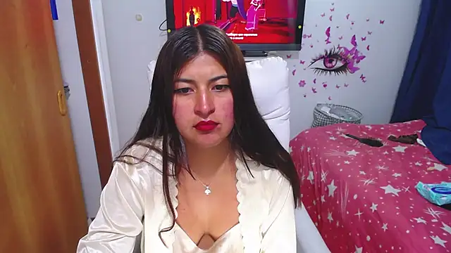 Yunhot  online show from 05-20-26, 09:50