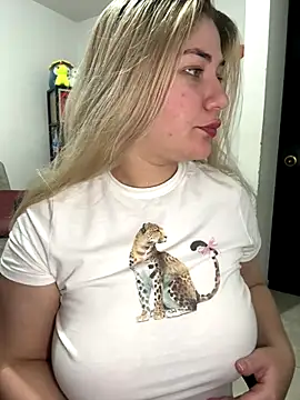 Celestedubois online show from 11-18-25, 11:37