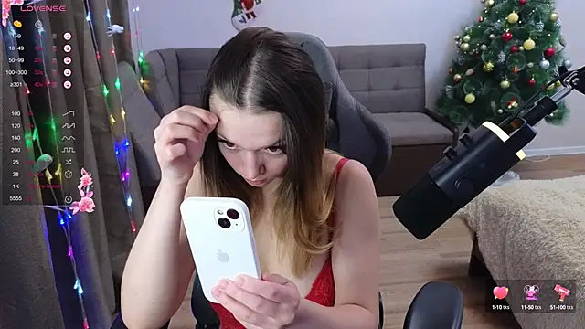 Tender-Mia online show from 12-26-24, 12:59