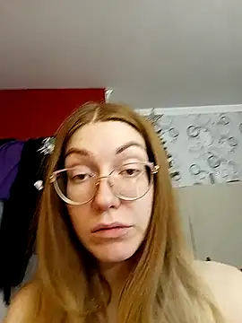 Snapshot of _Sweet_Love_ chatting on 02-28-25, 02:20  Sweet Love  online show from 02-28-25, 02:20