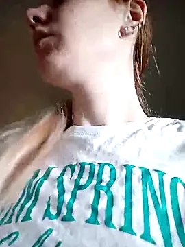 Snapshot of _Sweet_Love_ chatting on 10-14-25, 09:21  Sweet Love  online show from 10-14-25, 09:21