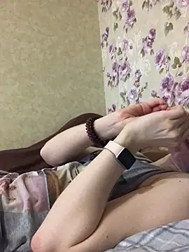  Sweet Love  online show from 04-20-26, 02:07