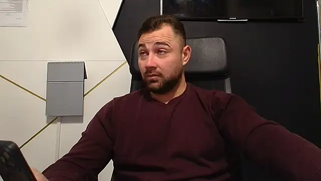 DuncanStone online show from 11-26-25, 05:18