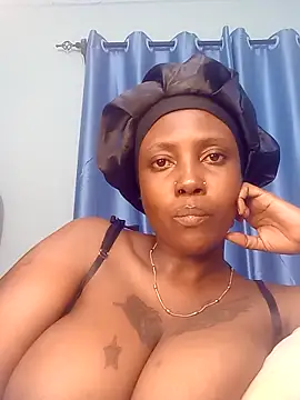 Snapshot of _Princess_mary chatting on 02-18-26, 03:30 Princess mary online show from 02-18-26, 03:30