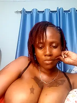 Snapshot of _Princess_mary chatting on 02-13-26, 07:36 Princess mary online show from 02-13-26, 07:36