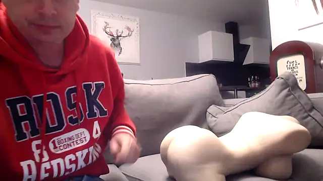 freddy0222222 online show from 05-14-26, 08:39