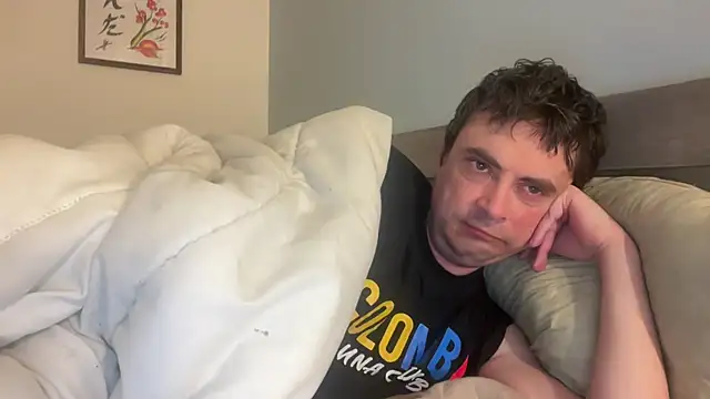 freddy0222222 online show from 04-04-26, 05:47