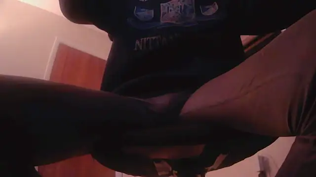 hottottrot691 online show from 11-26-25, 09:37