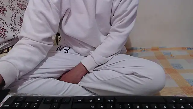 Alexdelarge323 online show from 01-14-26, 11:03