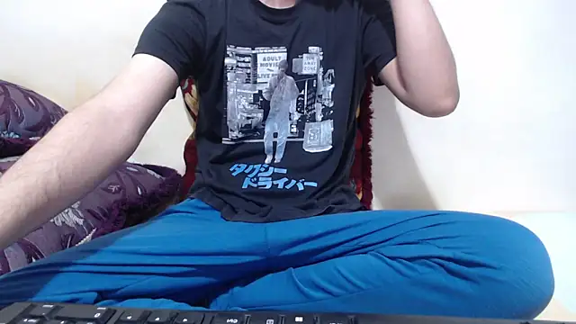 Alexdelarge323 online show from 05-20-26, 04:37