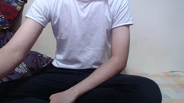 Alexdelarge323 online show from 05-06-26, 03:49
