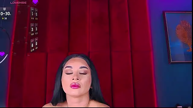 MadyLuxxx online show from 10-18-25, 06:54