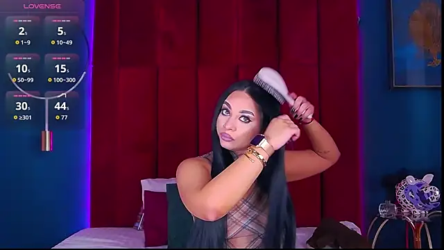 MadyLuxxx online show from 03-06-26, 07:53