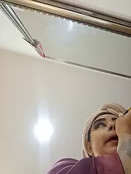 MariaGaitan online show from 06-19-26, 05:08