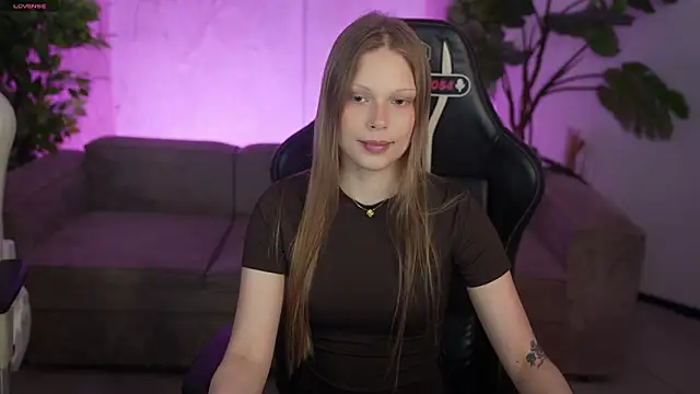 Jasmine Flow online show from 06-12-26, 07:39