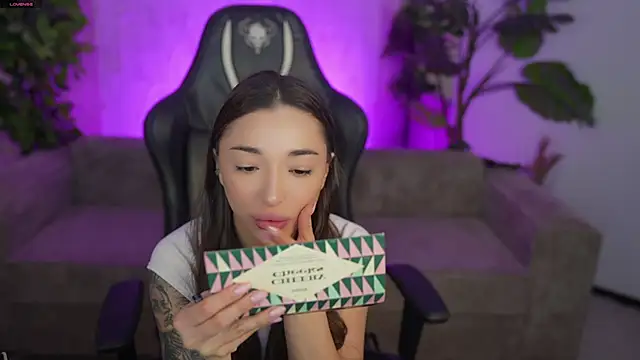 Jasmine Flow online show from 02-20-26, 09:00