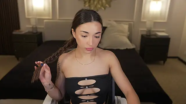 Jasmine Flow online show from 06-15-26, 07:30