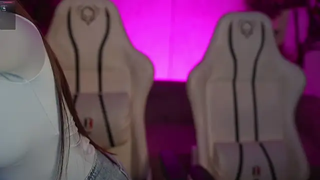 Jasmine Flow online show from 12-23-25, 08:13