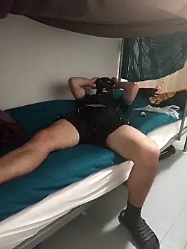 Snapshot of WichyHOT_Latex chatting on 09-12-25, 02:34 WichyHOT Latex online show from 09-12-25, 02:34