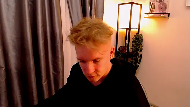 AlexxSweet online show from 05-03-26, 07:02