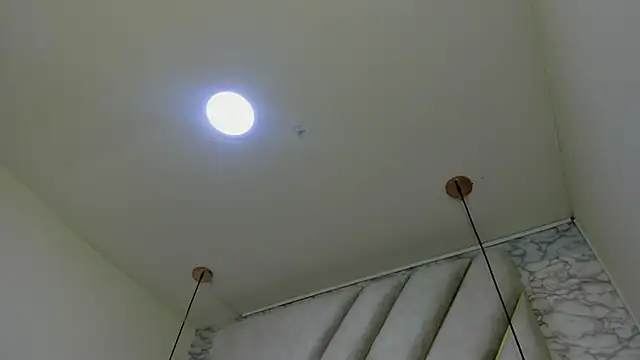nalalye cruzz  online show from 07-10-26, 03:06