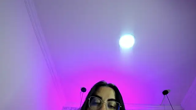nalalye cruzz  online show from 05-02-26, 02:39
