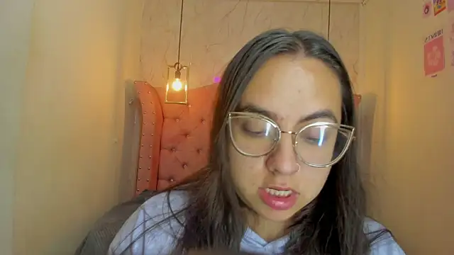 Snapshot of nalalye_cruzz_ chatting on 10-01-25, 02:49 nalalye cruzz online show from 10-01-25, 02:49