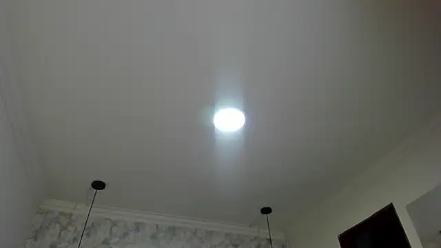 nalalye cruzz  online show from 05-21-26, 03:48