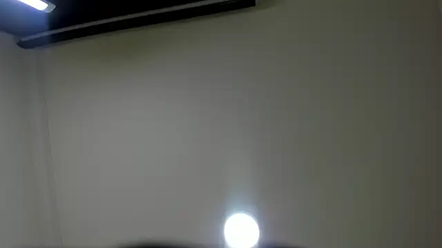 nalalye cruzz  online show from 06-14-26, 02:19