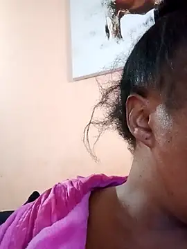 ZOQULUx online show from 02-24-26, 04:35