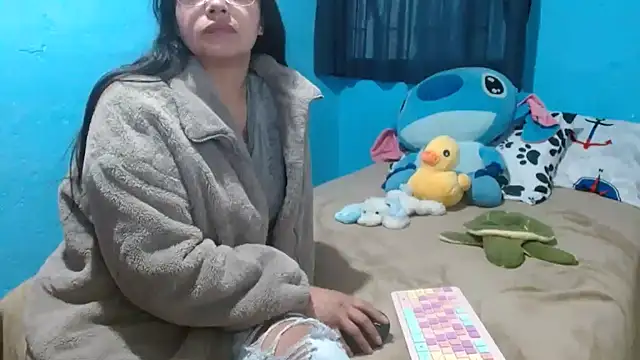 clarisse69 online show from 02-06-25, 07:29