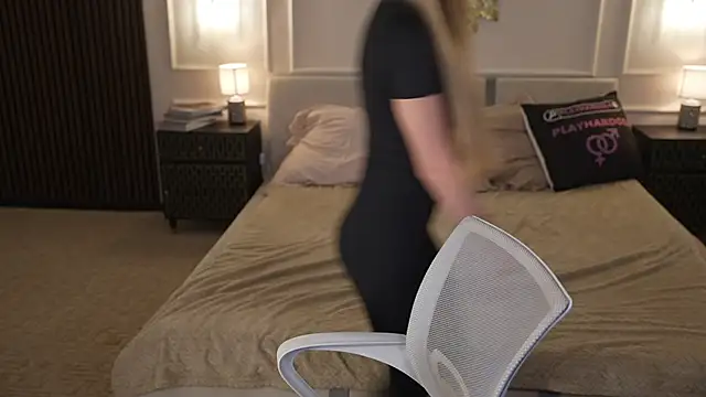 Anabelka054 online show from 10-16-25, 02:36