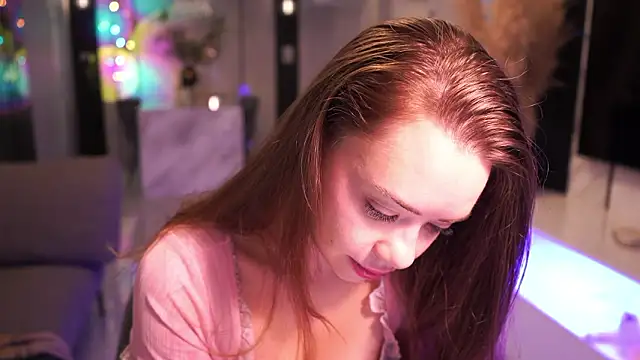 VixenMia online show from 02-23-26, 03:30