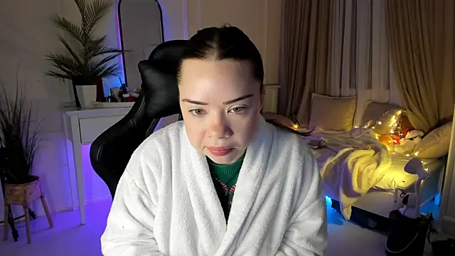 VixenMia online show from 02-26-25, 03:25