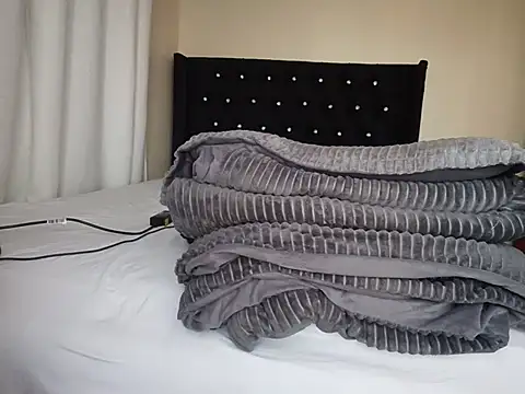 Nasty sweet ass online show from 02-26-26, 05:18