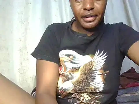 Cute Lopez online show from 03-17-26, 04:21