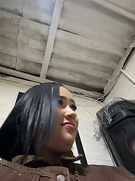 Luisa Fernandaa online show from 04-02-26, 12:40