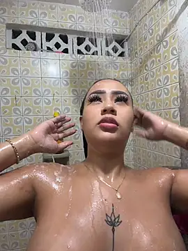 Luisa Fernandaa online show from 04-23-26, 02:29