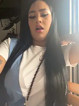 Luisa Fernandaa online show from 02-22-26, 06:31